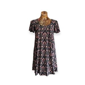Nine Britton dress floral short sleeve small